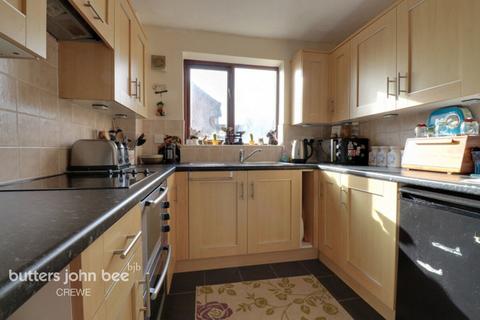 Farmleigh Drive, Crewe 4 bed detached house for sale