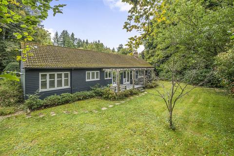 Hill Brow Road, Hill Brow, Liss 4 bed detached bungalow for sale