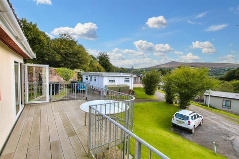Llwyngwair Manor, Newport 2 bed chalet for sale
