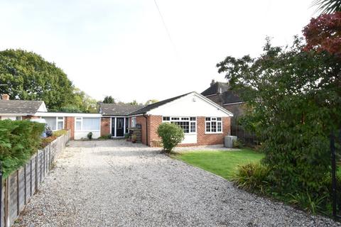 Headcorn Road, Grafty Green, ME17 3 bed bungalow for sale