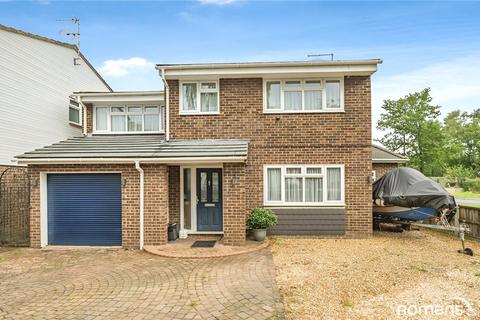 West Fryerne, Yateley, Hampshire 5 bed detached house for sale