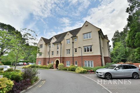 Ringwood Road, Ferndown, BH22 2 bed retirement property for sale