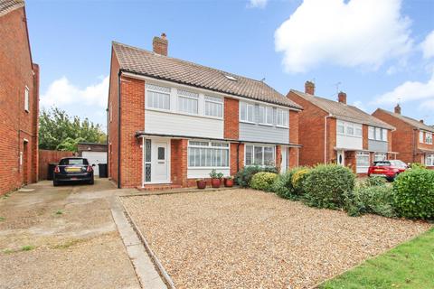 All Saints Avenue, Margate 3 bed semi