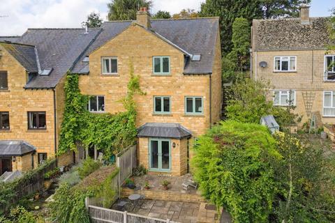 Chapel Lane, Blockley... 3 bed end of terrace house for sale