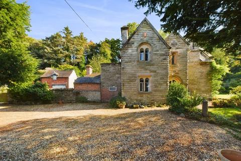 Church Lane, Newport TF10 5 bed detached house for sale