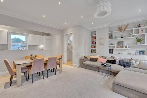 Saltram Crescent, Maida Vale, London, W9 2 bed apartment for sale