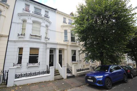 BUCKINGHAM ROAD, BRIGHTON 1 bed flat for sale