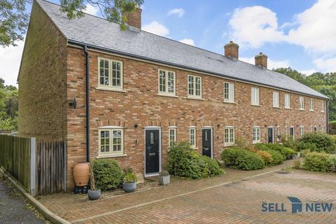 Dunstable Road, Studham LU6 3 bed end of terrace house for sale