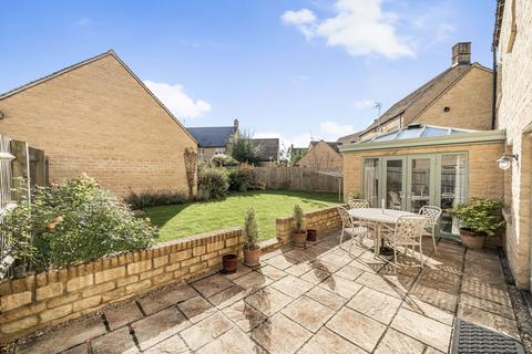 Teal Way, South Cerney 5 bed detached house for sale