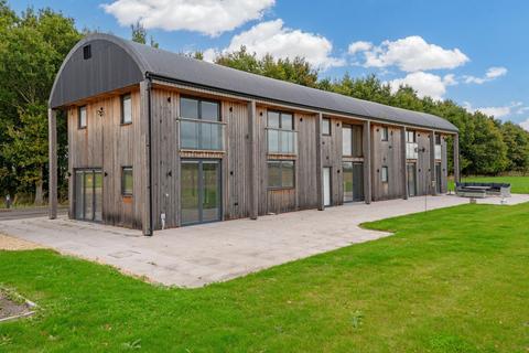 West Hanney, Wantage, OX12 4 bed barn conversion for sale