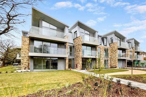 Waterford Road, Christchurch BH23 2 bed apartment for sale