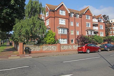 Granville Road, Eastbourne, BN20 7HH 2 bed flat for sale