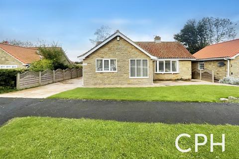 Dovecot Close, Gristhorpe, Filey 3 bed detached bungalow for sale