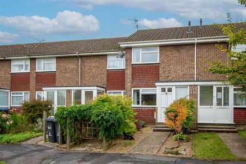 Hoblands, Haywards Heath 2 bed terraced house for sale