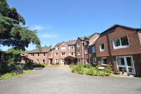 Tanners Lane, Haslemere, Surrey, GU27 1 bed property for sale