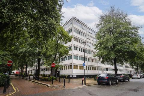 Holcroft Court, Fitzrovia, London, W1W 1 bed flat for sale