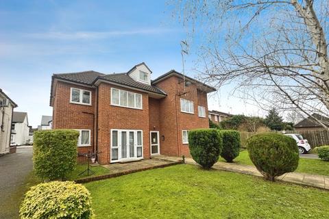 Drayton Road, Borehamwood 2 bed flat for sale