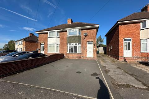 Manor Close, Stapenhill... 2 bed semi