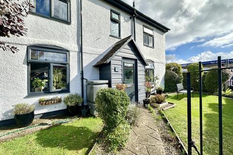 Hucclecote Road, Hucclecote GL3 5 bed detached house for sale