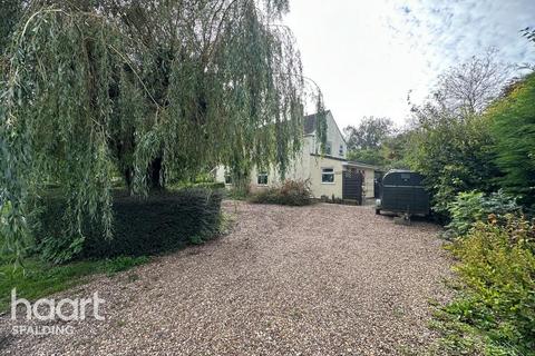 Whaplode St Catherines PE12 4 bed detached house for sale