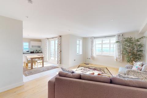 Western Road, City Centre, Brighton, BN1 2 bed flat for sale