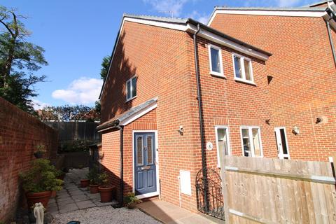 Hildenlea Place, Shortlands, Bromley... 2 bed detached house for sale