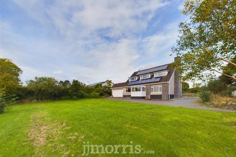 Cwm Cou, Newcastle Emlyn 4 bed detached house for sale