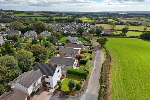 Lockeridge Road, Yelverton PL20 4 bed detached house for sale