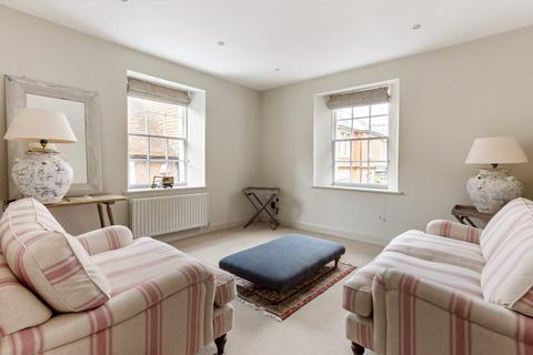 Lombard Street, Petworth, West... 2 bed apartment for sale