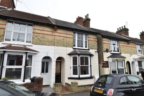 Sussex Avenue, Ashford, TN24 3 bed end of terrace house for sale