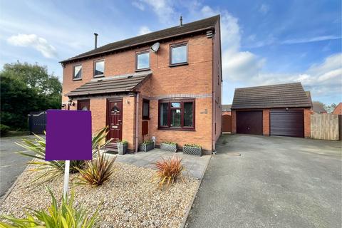 Stable Lane, Market Drayton, TF9 3 bed semi