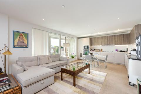 The Avenue, London 3 bed flat for sale
