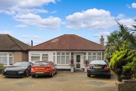 St. Dunstans Hill, Cheam 4 bed detached bungalow for sale