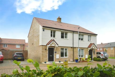 Radley Lane, Bishops Stortford... 3 bed semi