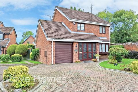 Gilder Close, Barton Hills, LU3 4AX 4 bed detached house for sale