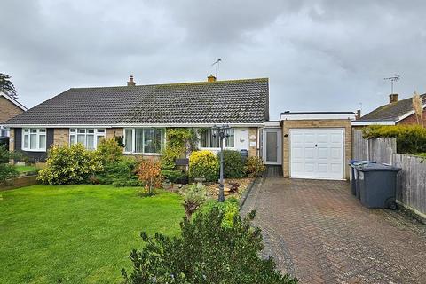 Windmill Road, Herne Bay, CT6 7DF 2 bed semi