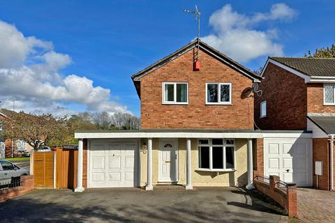 Birch Coppice, Wombourne, WV5 3 bed link detached house for sale