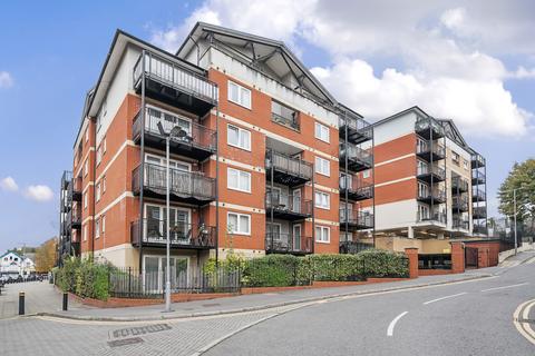 Penn Place, Northway, Rickmansworth 1 bed apartment for sale