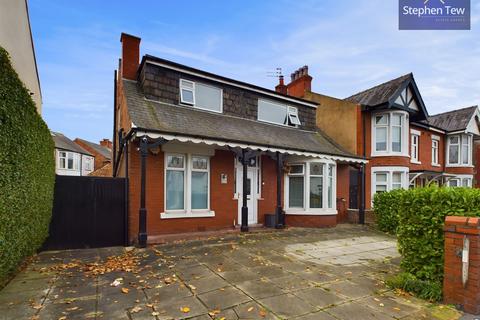 Mere Road, Blackpool, FY3 4 bed detached house for sale