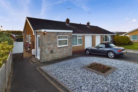 Ffordd Cynan, Wrexham, LL12 3 bed bungalow for sale