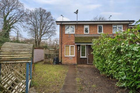 Chiltern Avenue, Farnborough... 1 bed end of terrace house for sale