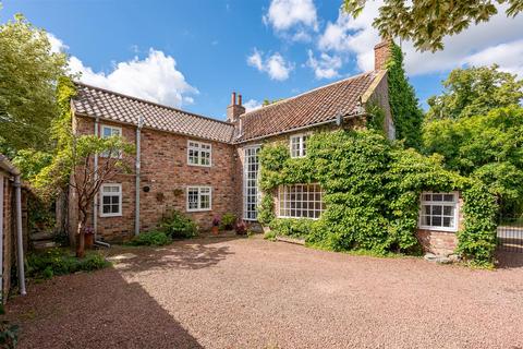 Main Street, Holtby, York, YO19 5UD 4 bed detached house for sale