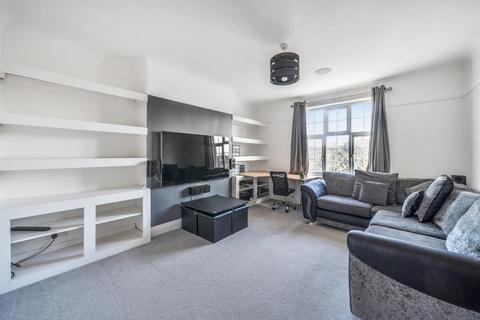 London Road, Kingston Upon Thames, KT2 1 bed flat for sale