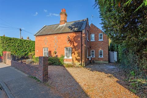 School Road, Sunninghill 4 bed detached house for sale