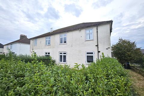 59 Blair Avenue, Hurlford... 2 bed flat for sale