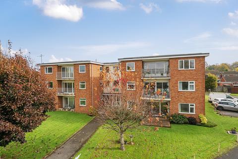 Haseley Court, Ferndown Close 2 bed apartment for sale