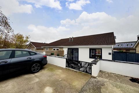 2 bedroom semi-detached bungalow for sale