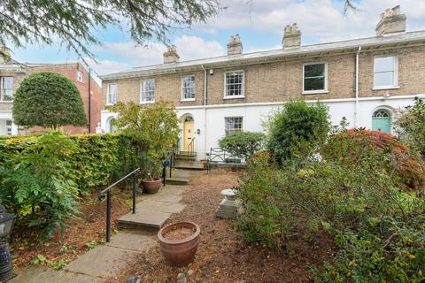 Bracondale, Norwich 3 bed townhouse for sale