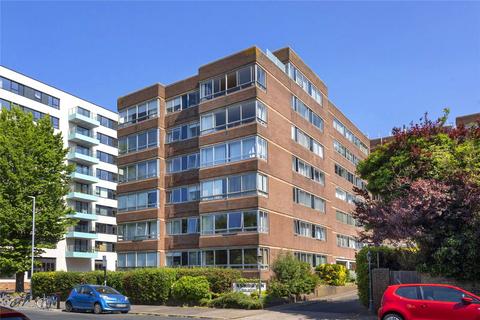 Eaton Road, Hove, East Sussex, BN3 2 bed flat for sale