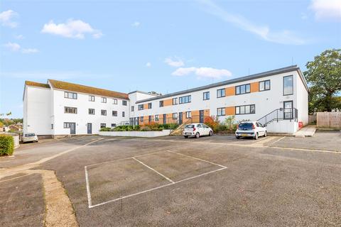 Parkers Way, Totnes 1 bed apartment for sale